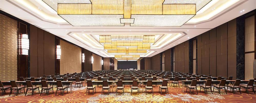 Sheraton Grand Zhengzhou Hotel Kültér fotó